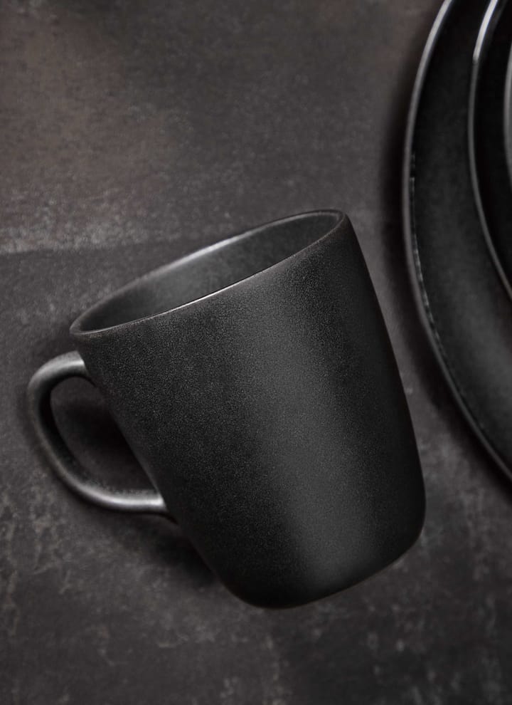 Raw mug with handle 35 cl, Titanium black Aida