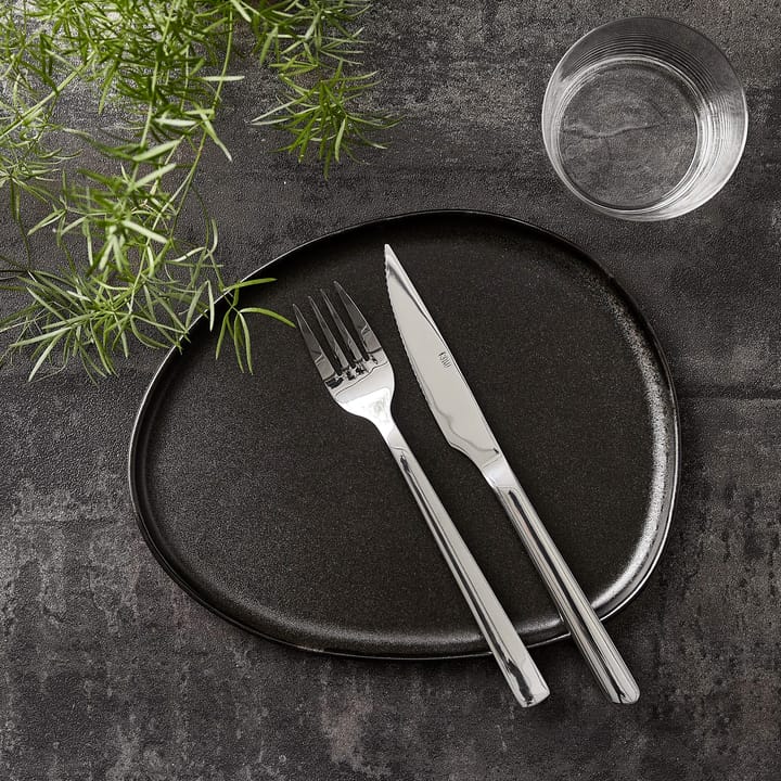 Raw Organic lunch plate 24x21 cm, Titanium Black Aida