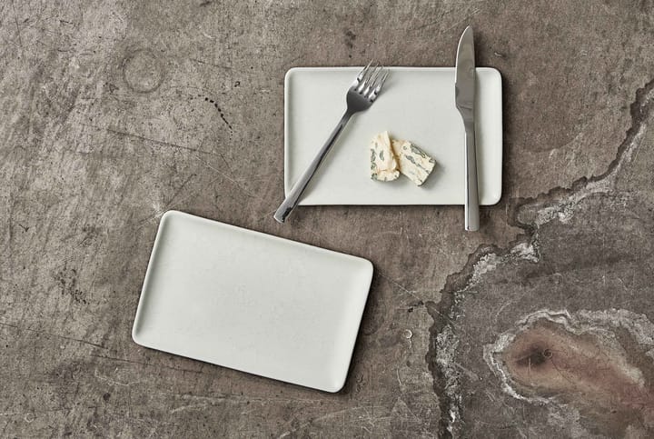 Raw plate 23.5x15 cm, Arctic white Aida