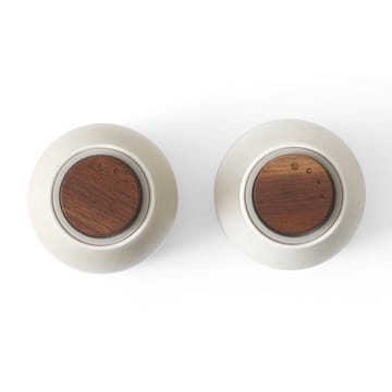 Bottle Grinder spice grinder ceramic 2-pack - Sand (walnut lid) - Audo Copenhagen