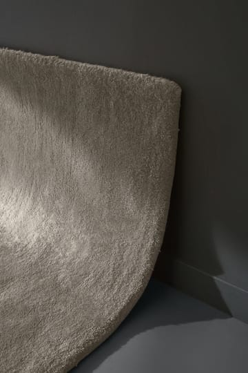 Stilla rug 160x130 cm - Taupe - AYTM