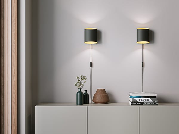 Sinne wall lamp, Black structured-brass Belid