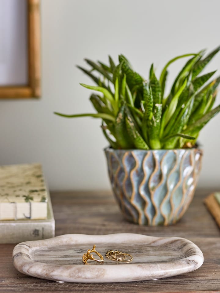 Izumi tray 12.5x20 cm, Marble Bloomingville