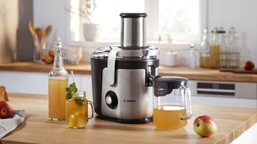 Bosch VitaJuice 4 MES4010 Cold Press Juicer 1200W - Silver-black - Bosch