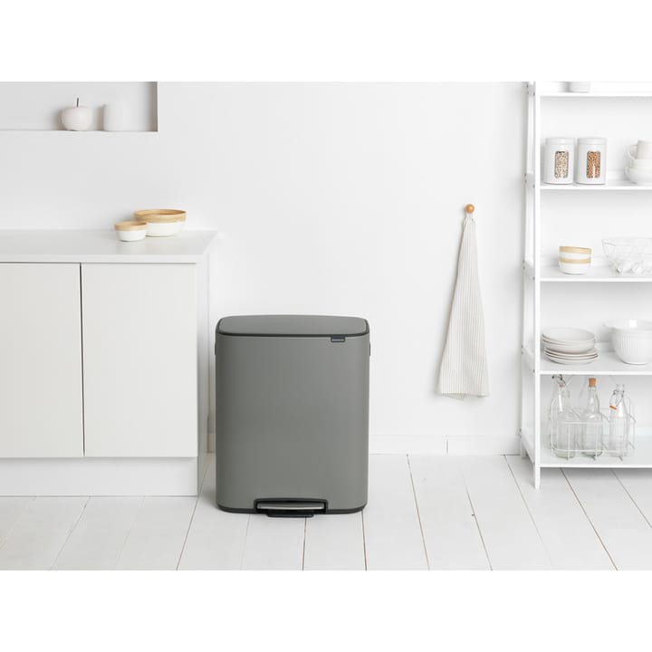 Bo pedal bin 60 L, Mineral concrete grey Brabantia