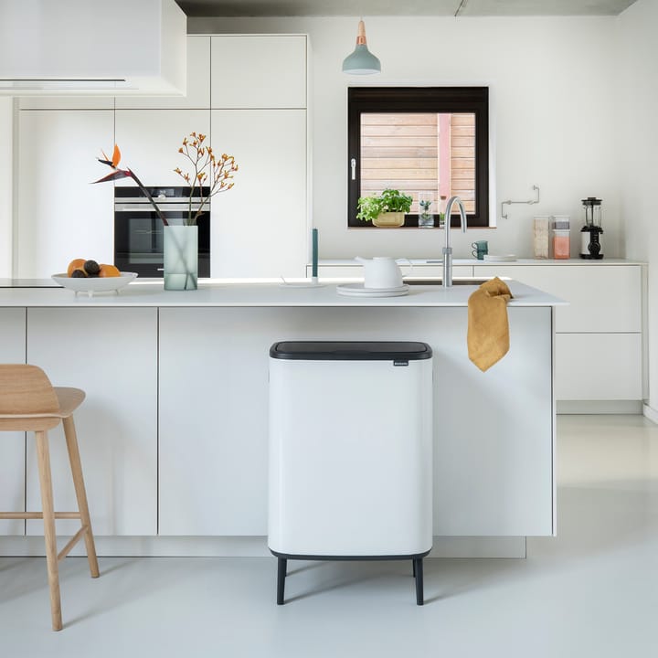 Bo touch bin high 60 L, White Brabantia