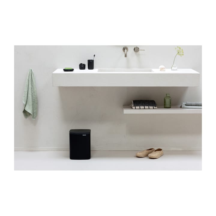 Bo waste bin 7 L, Matte black Brabantia