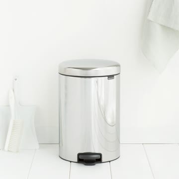 New Icon pedal bin 20 liter - brilliant steel - Brabantia