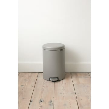 New Icon pedal bin 20 liter - Mineral concrete grey - Brabantia