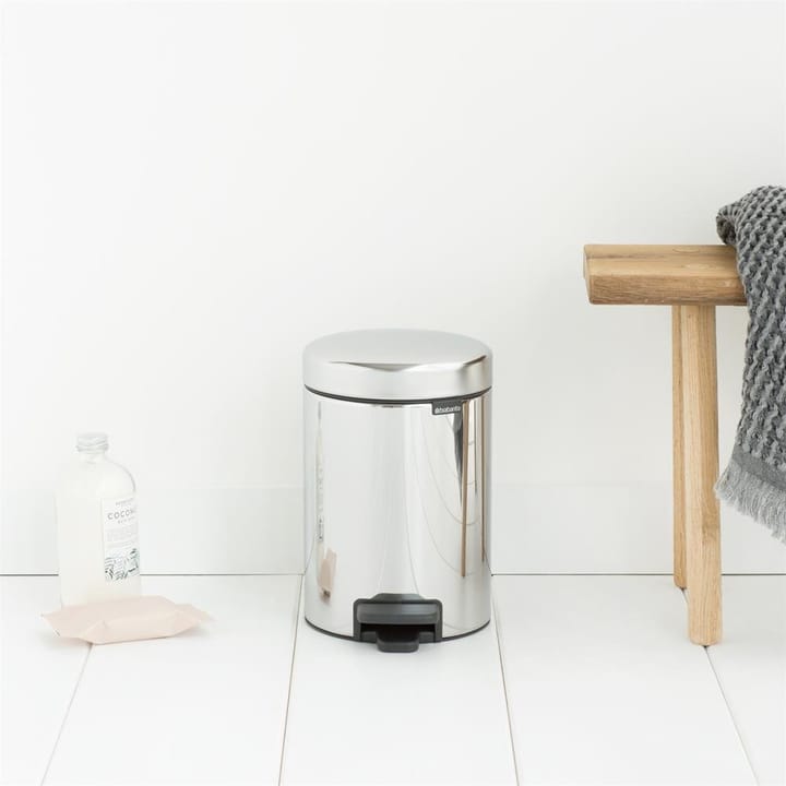 New Icon pedal bin 3 liter, brilliant steel Brabantia