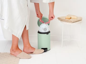 New Icon pedal bin 3 liter - Jade green - Brabantia