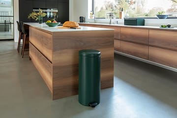 New Icon pedal bin 30 liter - Pine green - Brabantia