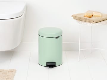 New Icon pedal bin 5 liter - Jade green - Brabantia