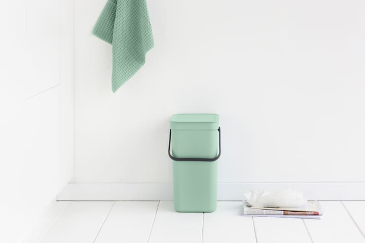 Sort & Go waste bin 12 l., Jade green Brabantia