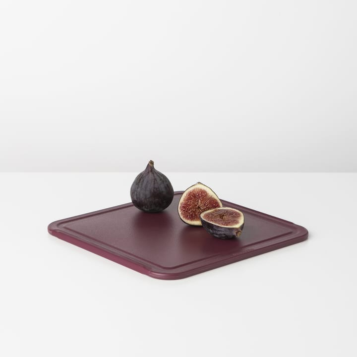 TASTY+ cutting board medium 25x25 cm, Aubergine red Brabantia