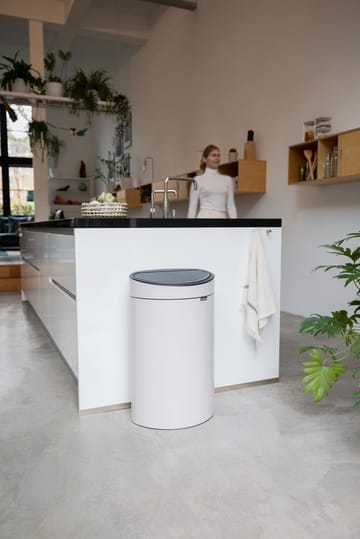 Touch Bin 40 liter - Soft Beige - Brabantia