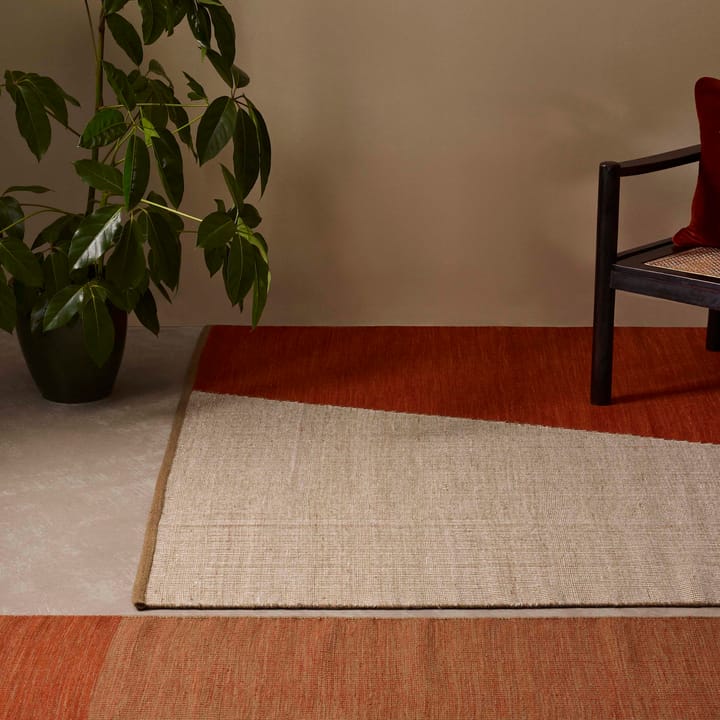 Una wool carpet 180x270 cm, rust-beige-off white Chhatwal & Jonsson