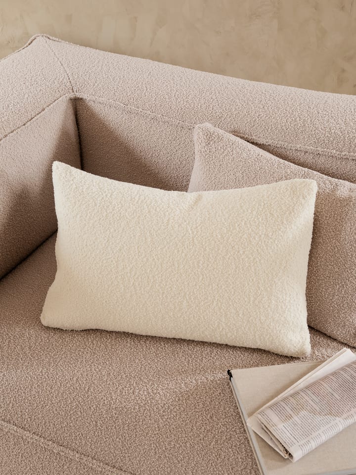 Clean cushion bouclé 40x60 cm, Off-white ferm LIVING