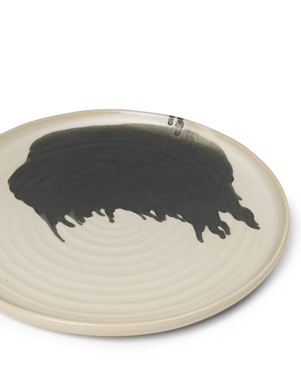 Omhu Centrepiece serving plate ⌀36 cm, off white-charcoal ferm LIVING