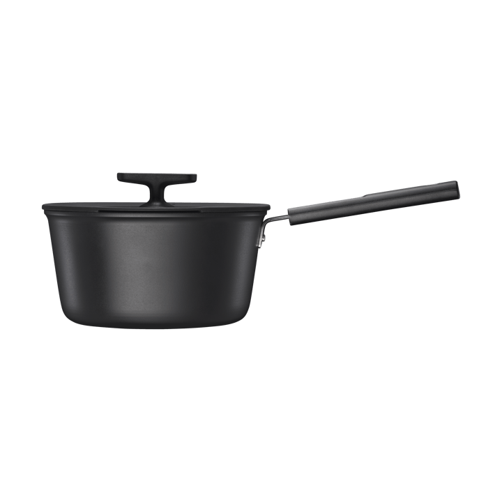 Hard Face pot with lid Ceratec Superior, 2.5 L Fiskars