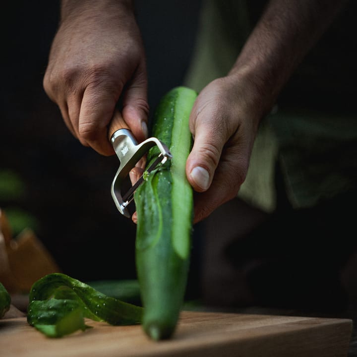 Norden Y shaped vegetable peeler, Stainless steel-birch Fiskars