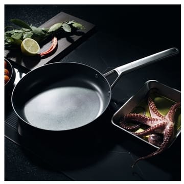 Taiten frying pan - 26 cm - Fiskars