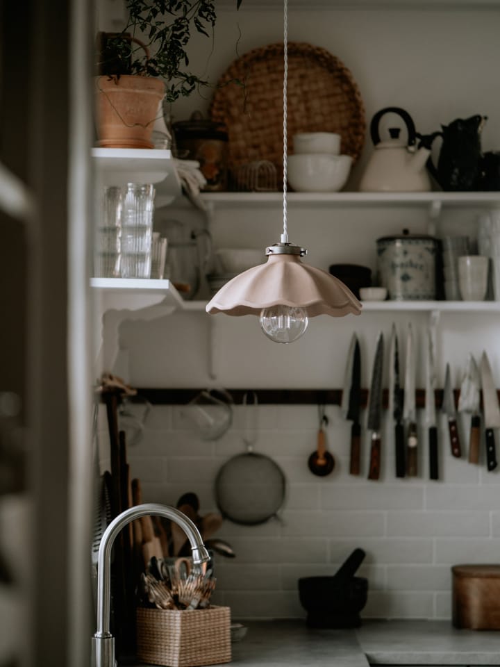 Alva pendant lamp Ø30 cm, Mud Globen Lighting