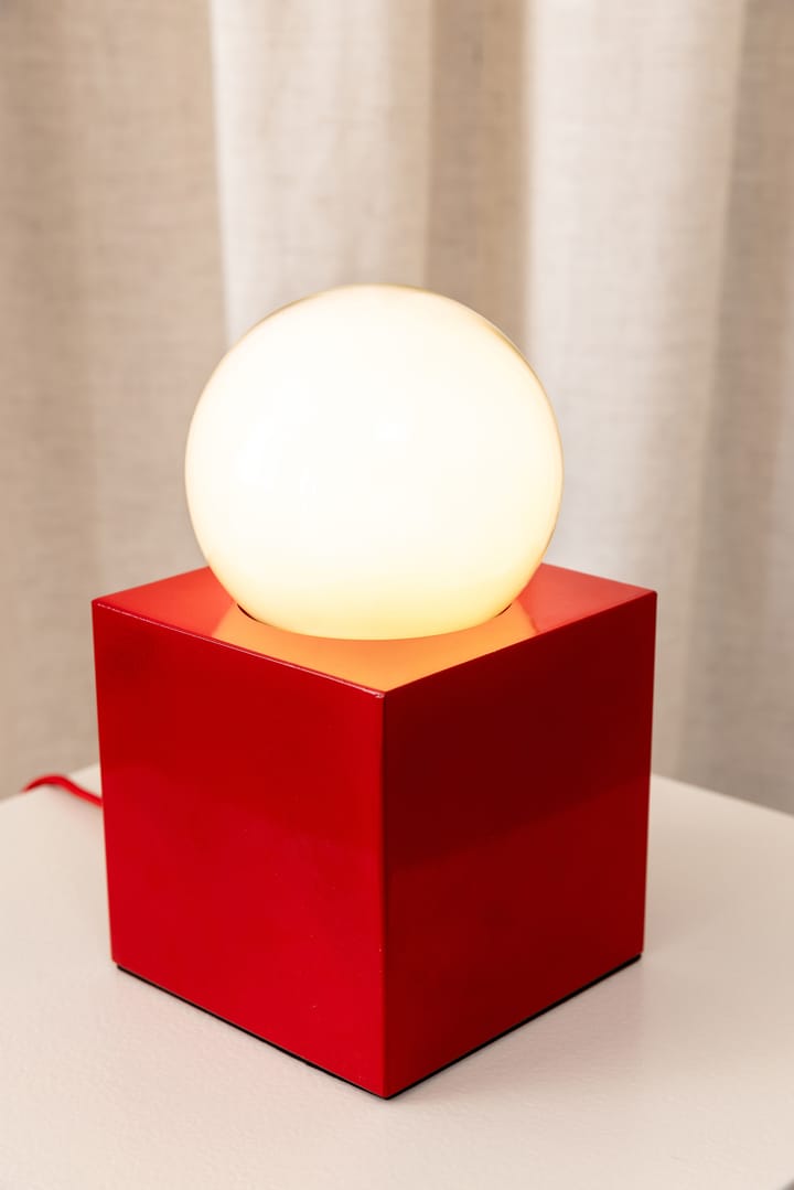 Bob 14 table lamp, Red Globen Lighting