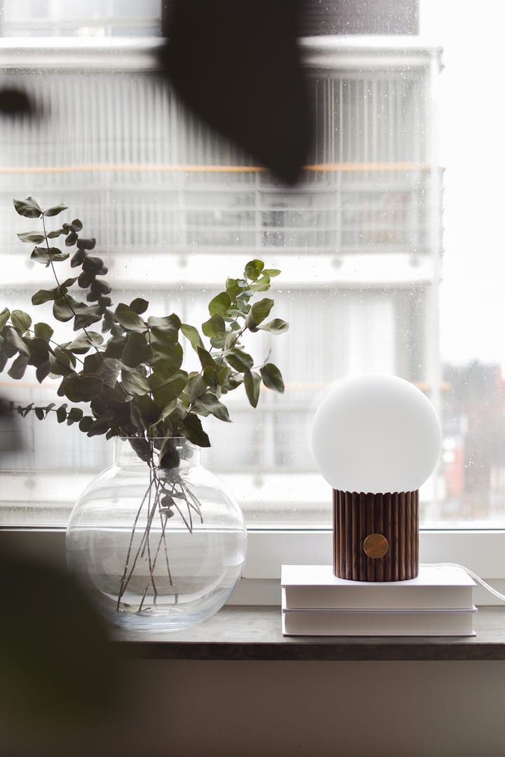 Hubble table lamp Ø15 cm, Walnut Globen Lighting