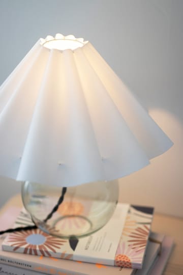 Judith table lamp Ø30 cm - Green-white - Globen Lighting