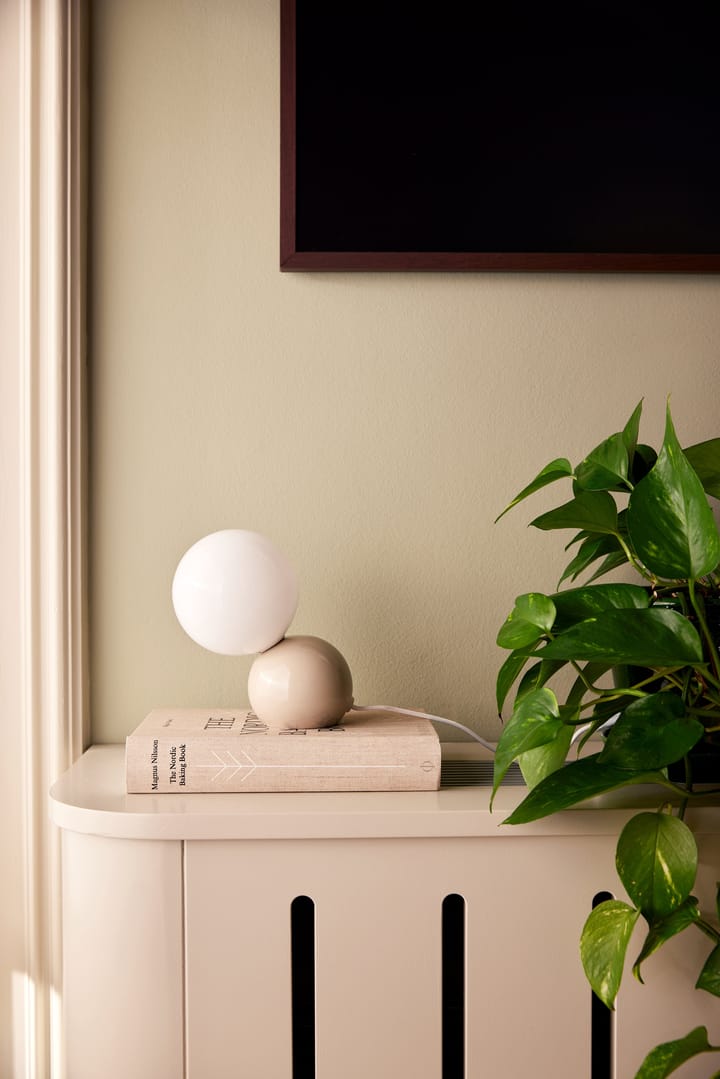 Ripley table lamp/wall lamp, Beige Globen Lighting