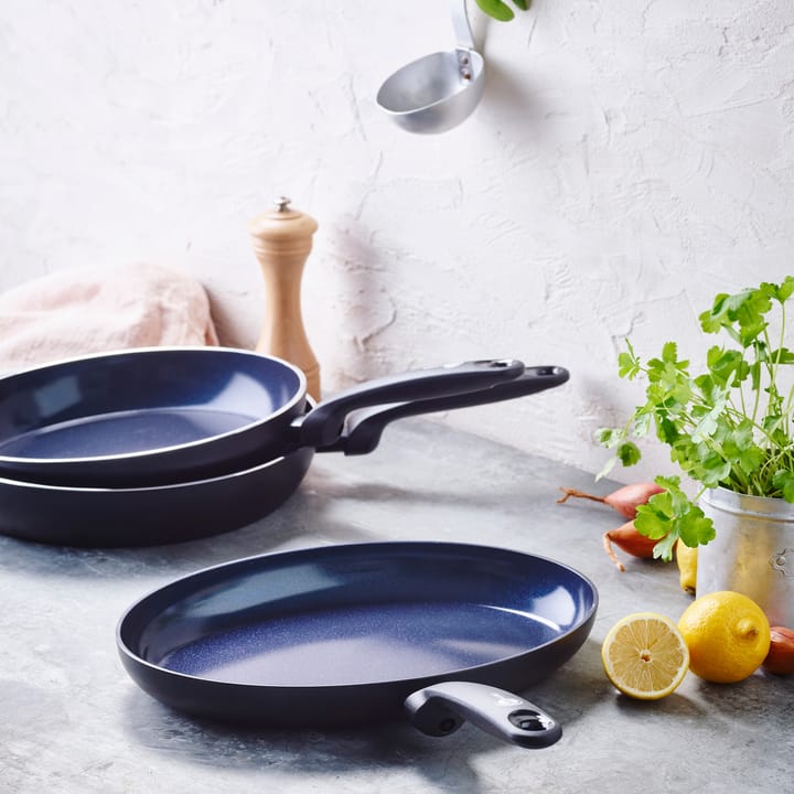 Torino oval frying pan, 22x33 cm GreenPan