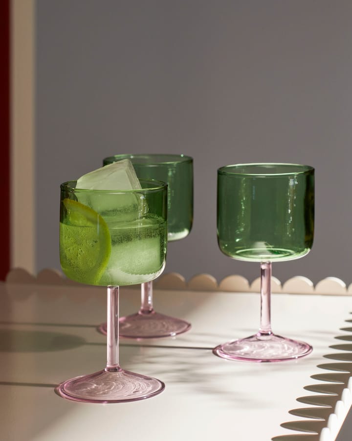 Tint wine glass 25 cl 2-pack, Green-pink HAY