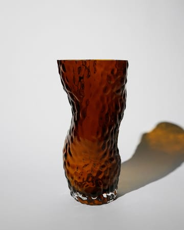 Ostrea Rock glass vase 30 cm - Rust - Hein Studio