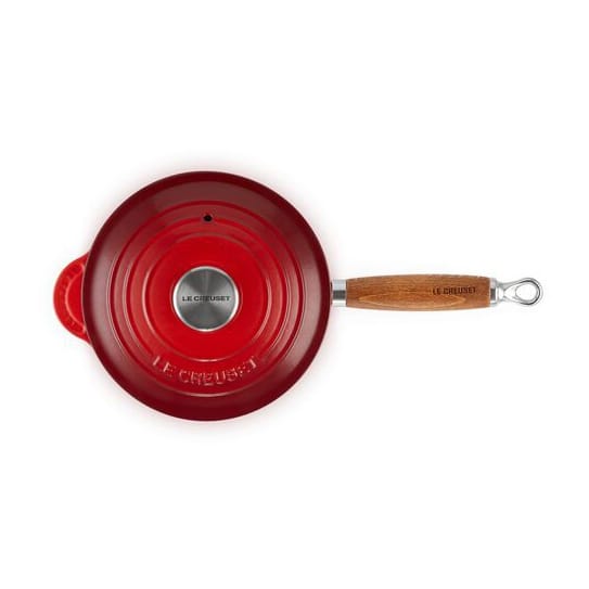 Le Creuset saucepan with wooden handle 1.8 l, Cerise Le Creuset