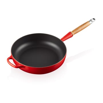 Le Creuset Signature sauce pan wooden handle 28 cm - Cerise - Le Creuset