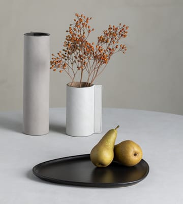 Curve Stoneware plate 26x30 cm - black - LIND DNA