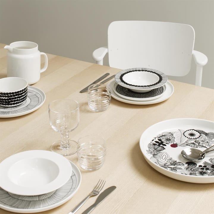 Räsymatto plate 20 cm 6-pack black small dots Marimekko