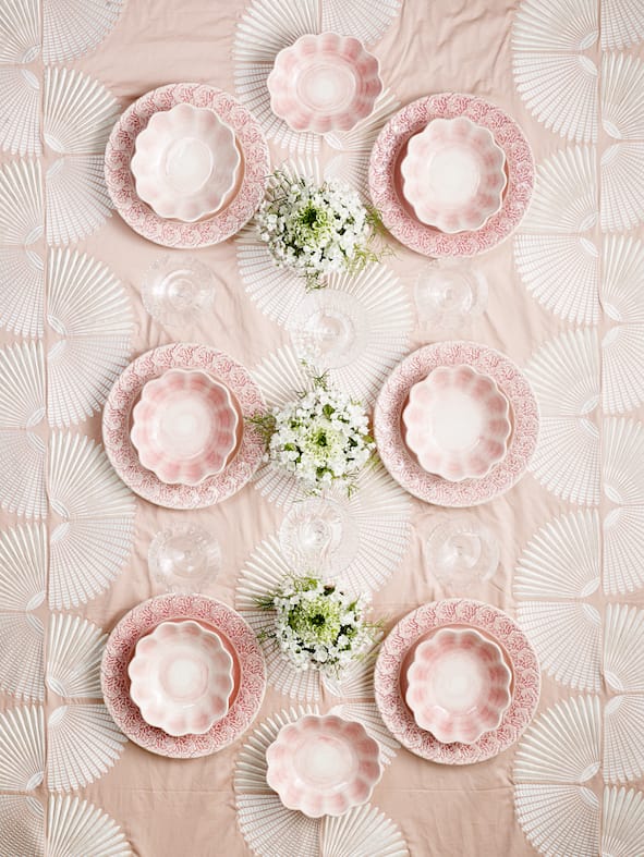 Lace plate 32 cm, Light pink Mateus