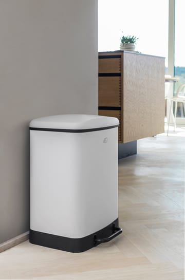 Wonda pedal bin 24 litres - Off white - Mette Ditmer