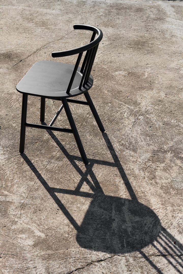 VIOR dining chair, Black lacquered oak NJRD