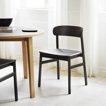 Herit chair leather-black oak - black - Normann Copenhagen