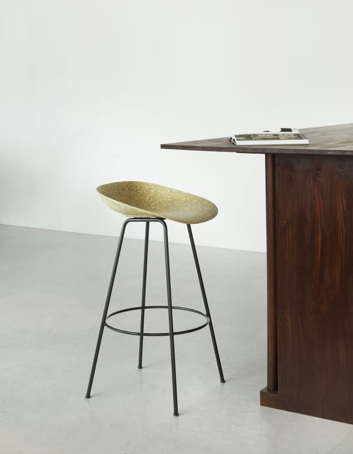 Mat Barstool 65 cm, Seaweed-black steel Normann Copenhagen