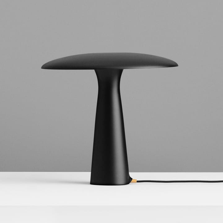 Shelter table lamp, black Normann Copenhagen