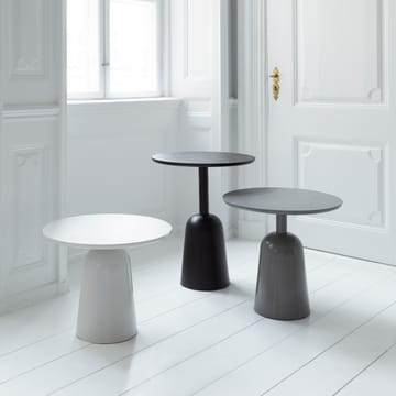 Turn adjustable table Ø55 cm - warm grey - Normann Copenhagen