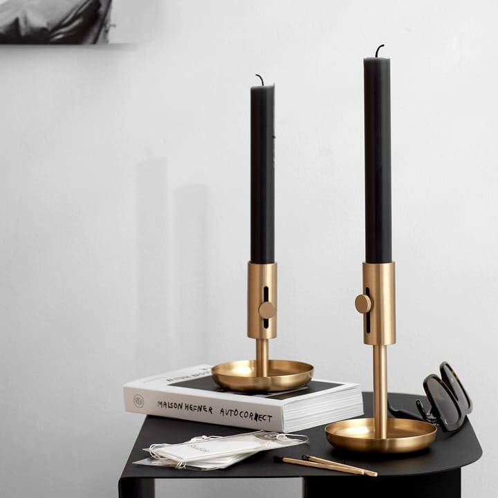 Granny candleholder low, brass Northern