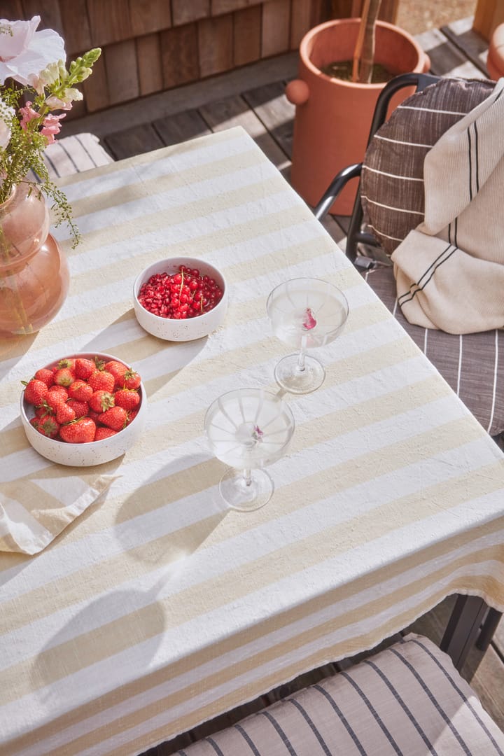 Striped tablecloth 140x200 cm, Vanilla OYOY