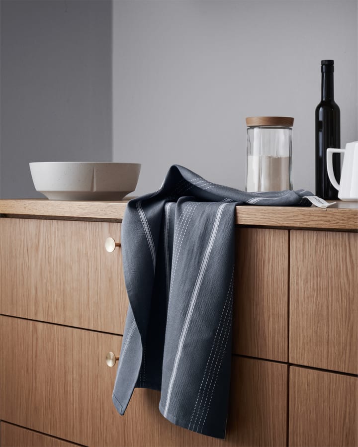 Alpha kitchen towel 50x70 cm, Dark grey Rosendahl