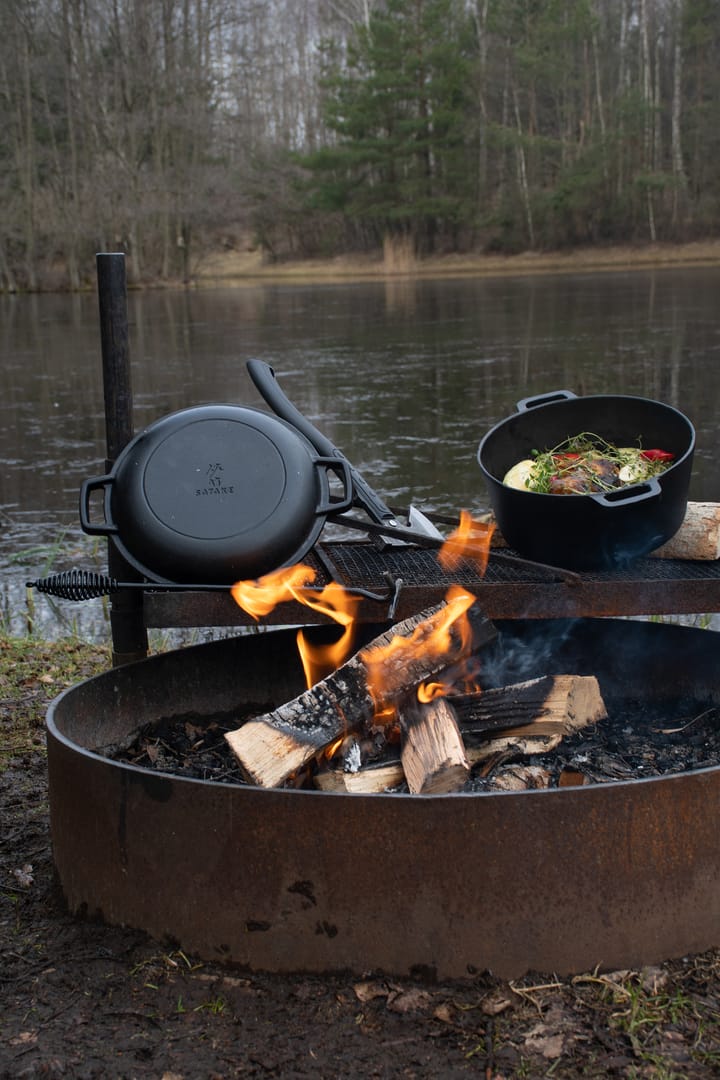 Cast iron pot with lid, Ø26 cm Satake