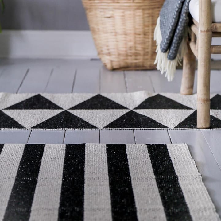 Rime rug black, 70x150 cm Scandi Living